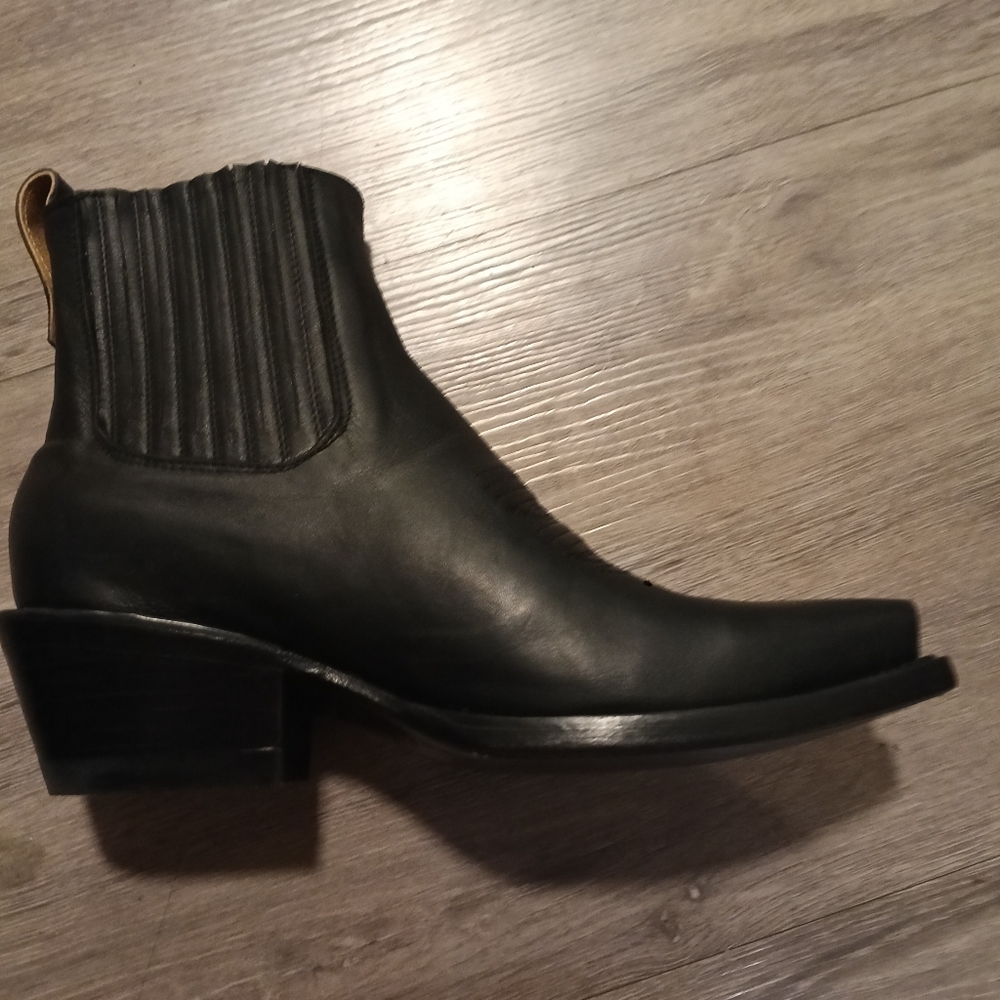 Handmade In Mexico Exquisite Detail Black Leather Boots